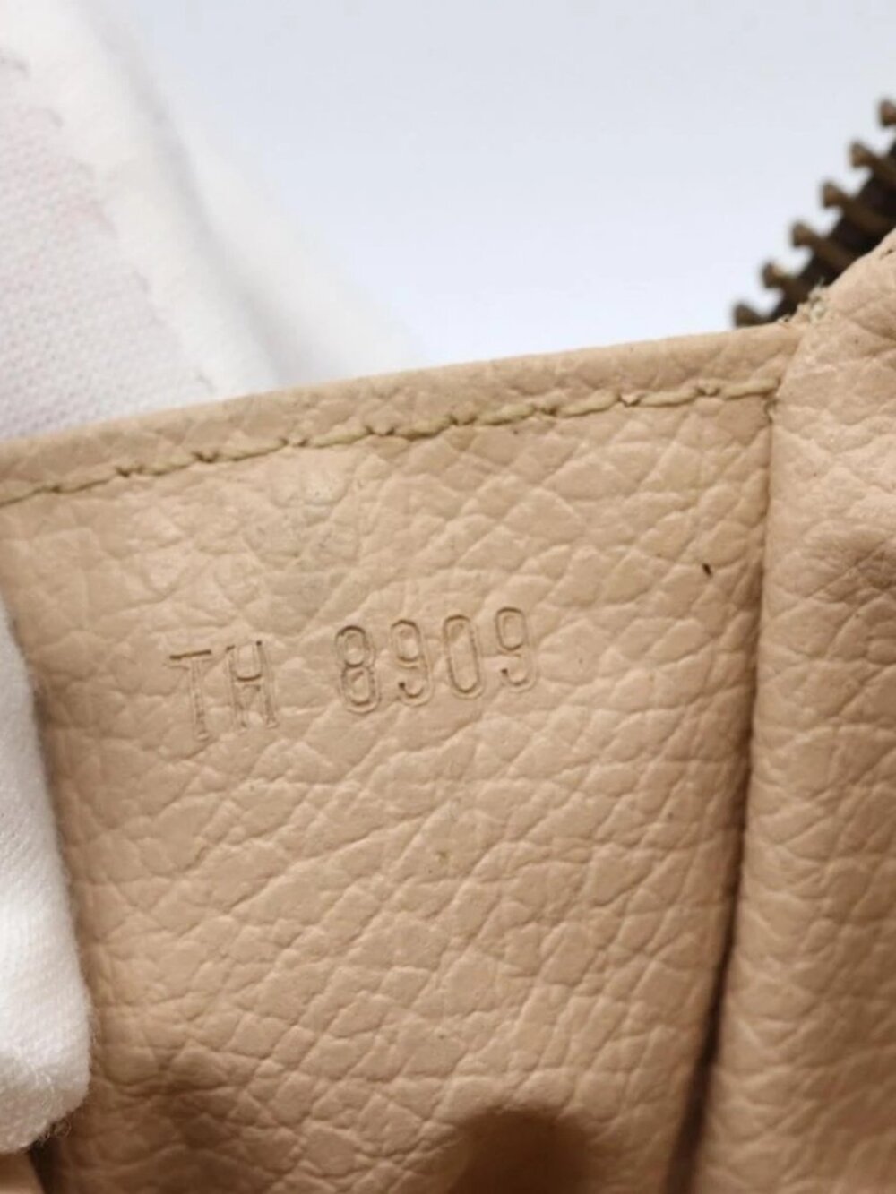 LOUIS VUITTON Monogram Trousse Toilette 23 Clutch Bag M47524 LV Auth hk3401 - Picture 13 of 16